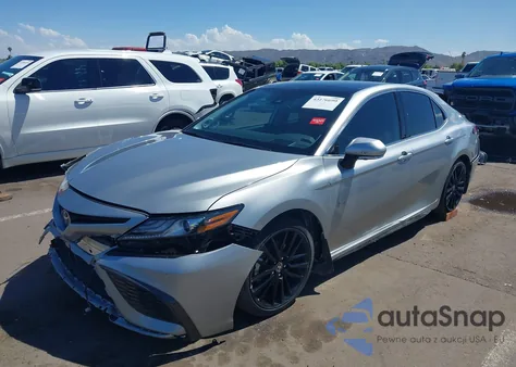 2021 Toyota Camry Xse V6 z USA, uszkodzony, nr VIN 4T1KZ1AK9MU052337